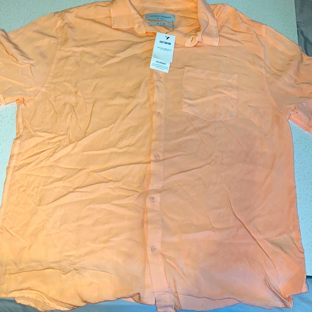 Cotton On Garments Size Medium Orange Peach Cream color short sleeve button down